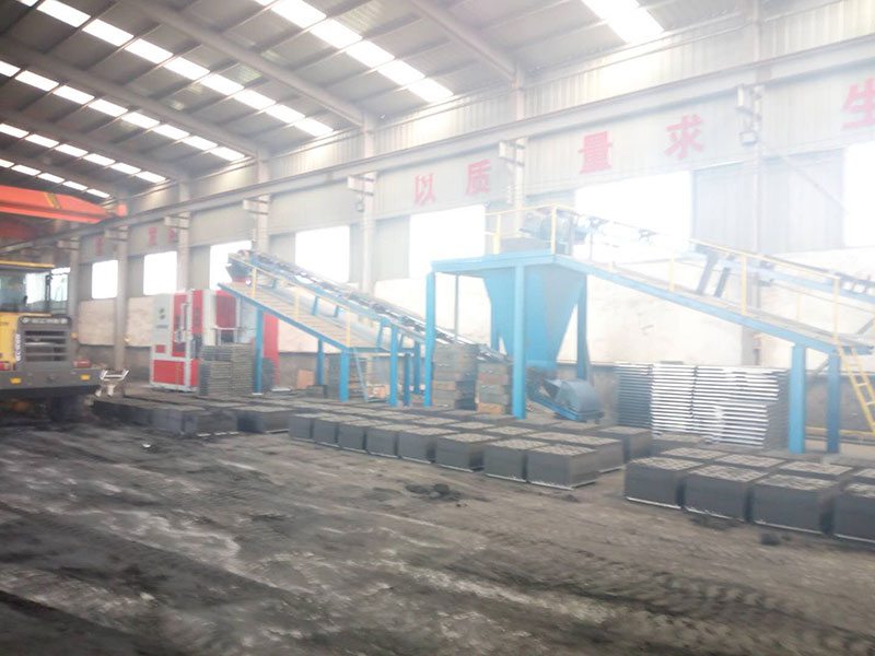 造型机使用现场 造型机使用现场